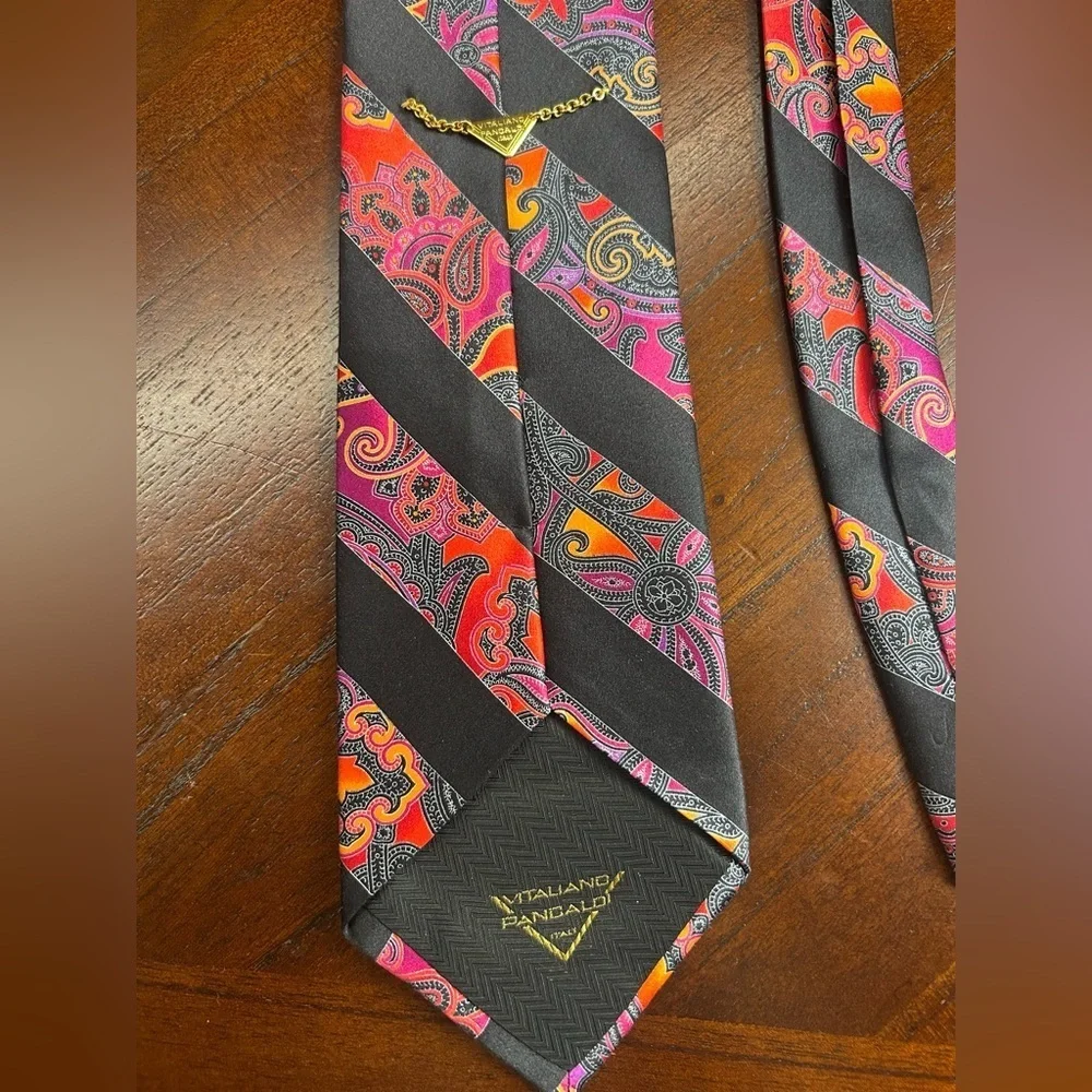 Vitaliano stylish silk